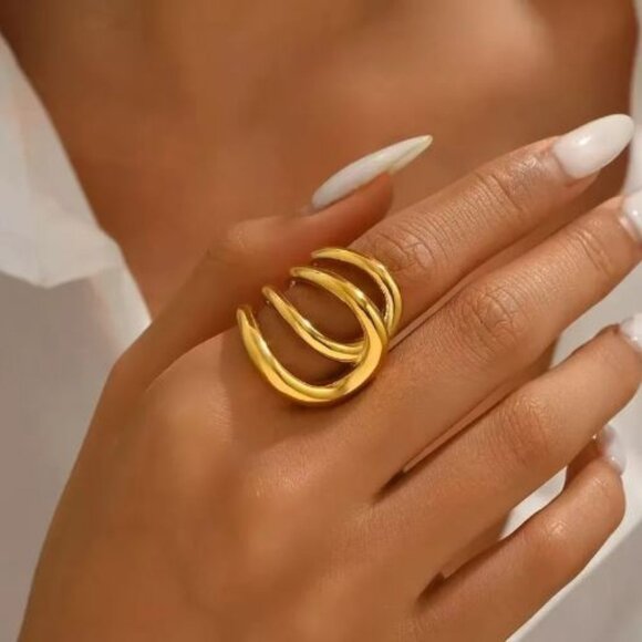 Chunky Sculptural Statement Ring | 18K Gold Plated | Size 7 - Picture 1 of 2